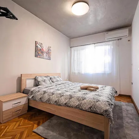 Apartman Center *